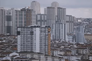 Kayseri kira artışı %25 kira artışı sınırı Kiracı hakları Ev sahibi hakları Kira sözleşmesi Konut kiraları Çatılı işyeri kiraları Kira artışı itirazı Fazla kira bedeli iadesi Kayseri kira avukatları 